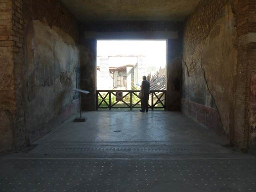 Villa San Marco, Stabiae, September 2015. Room 59, looking east across tablinum.