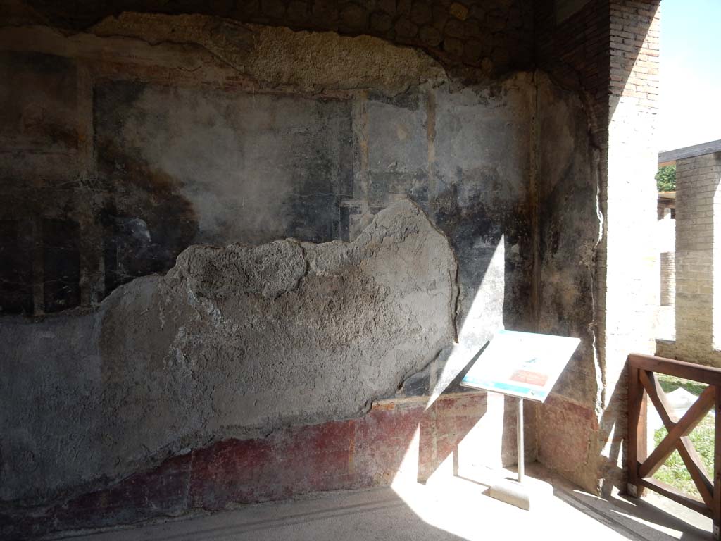 Villa San Marco, Stabiae, June 2019. Room 59, looking towards east end of north wall and north-east corner of tablinum. Photo courtesy of Buzz Ferebee