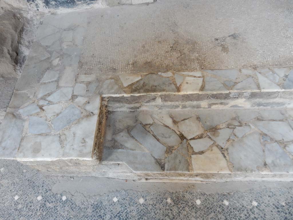 Villa San Marco, Stabiae, June 2019. Room 45, detail of south end of steps of lararium. Photo courtesy of Buzz Ferebee