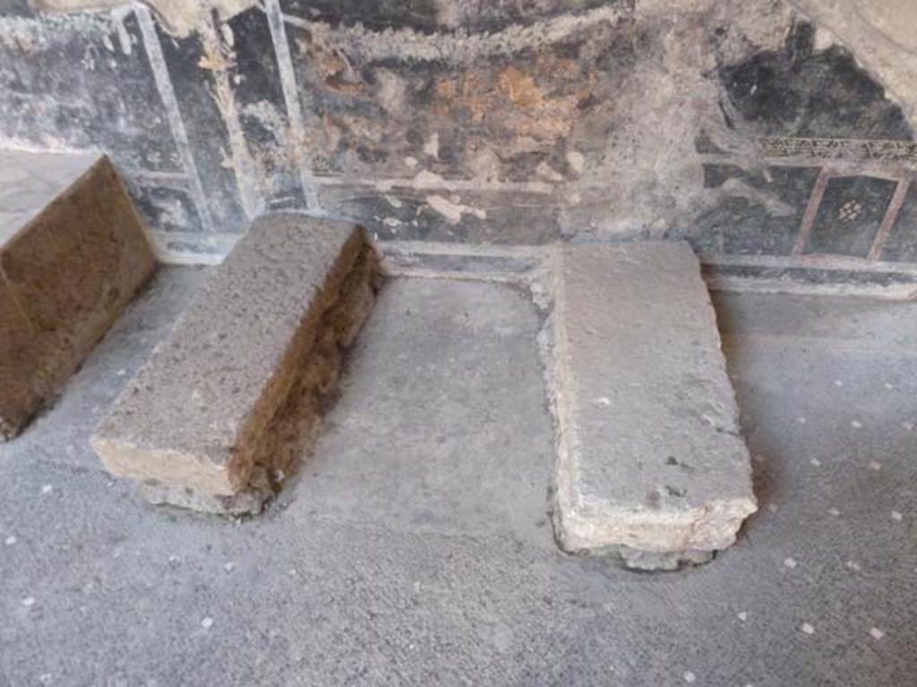 Villa San Marco, Stabiae, September 2015. Room 44, supports for the “strong box” against the west wall, on the north side of the lararium.