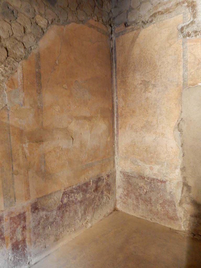 Villa San Marco, Stabiae, June 2019. Room 60, north-east corner. 
Photo courtesy of Buzz Ferebee