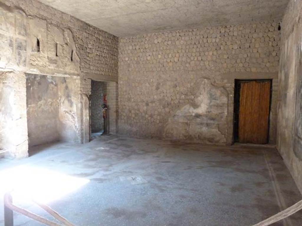Villa San Marco, Stabiae, September 2015. Room 23, looking towards north side.
