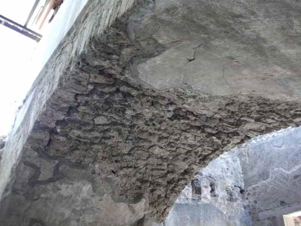 Villa of Mysteries, Pompeii. May 2010. Room 66, upper arch.