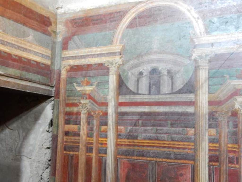 Villa of Mysteries, Pompeii. May 2015. Room 16, detail of south wall in south-east corner.  Photo courtesy of Buzz Ferebee.