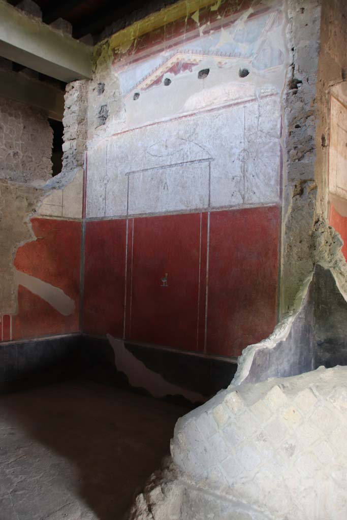 Villa of Mysteries, Pompeii. September 2021. 
Room 14, south wall of cubiculum. Photo courtesy of Klaus Heese.