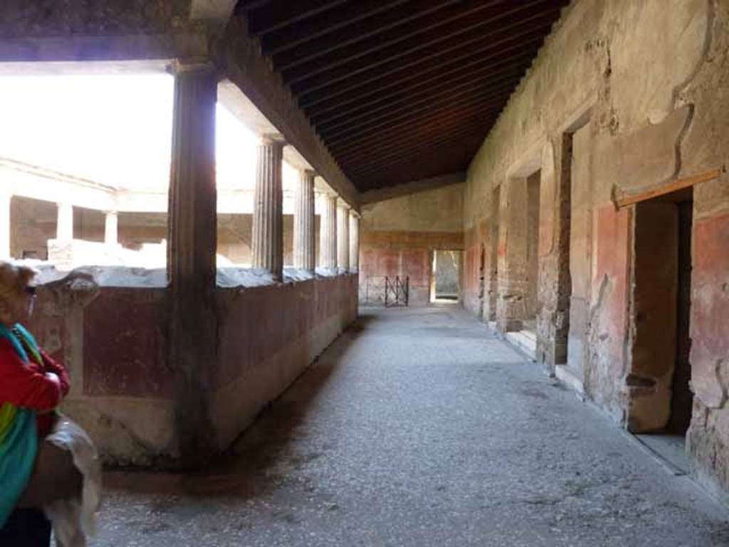 Villa of Mysteries, Pompeii. May 2010. Looking south along peristyle A, from near room 19.