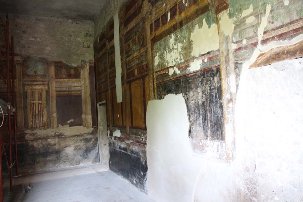 Villa of Mysteries, Pompeii. April 2014. Room 6, looking towards north wall, north-east corner and east wall. 
Photo courtesy of Klaus Heese.
