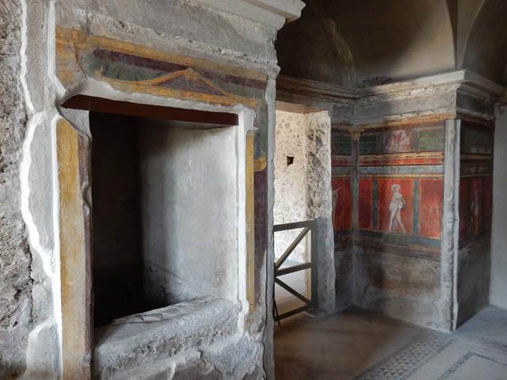 Villa of Mysteries, Pompeii. May 2015. Room 4, recess in north-west corner and doorway to room 2, tablinum.  Photo courtesy of Buzz Ferebee.