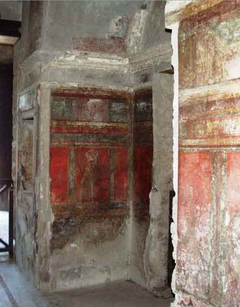 Pompeii. Villa of Mysteries. May 2006.  Room 4, looking towards north-west corner, with doorway to tablinum, room 2, on right.  The doorway on the left of the photo leads to portico P2.