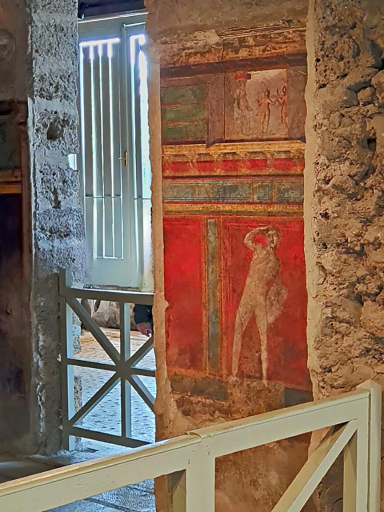 Villa of Mysteries, Pompeii. November 2023.
Room 4, looking towards west wall in north-west corner. Photo courtesy of Giuseppe Ciaramella.