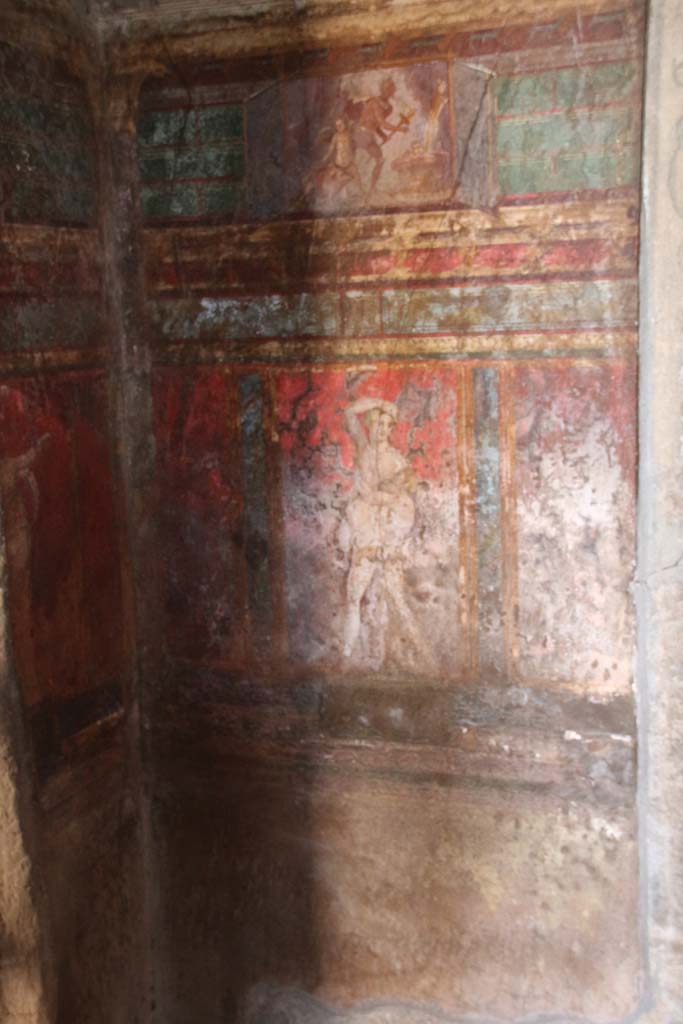 Villa of Mysteries, Pompeii. April 2014. Room 4, wall paintings on east wall in north-east corner.
Photo courtesy of Klaus Heese.