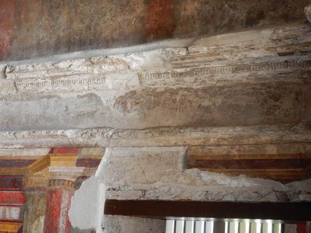 Villa of Mysteries, Pompeii. May 2015. Room 4, detail from upper south wall. 
Photo courtesy of Buzz Ferebee.