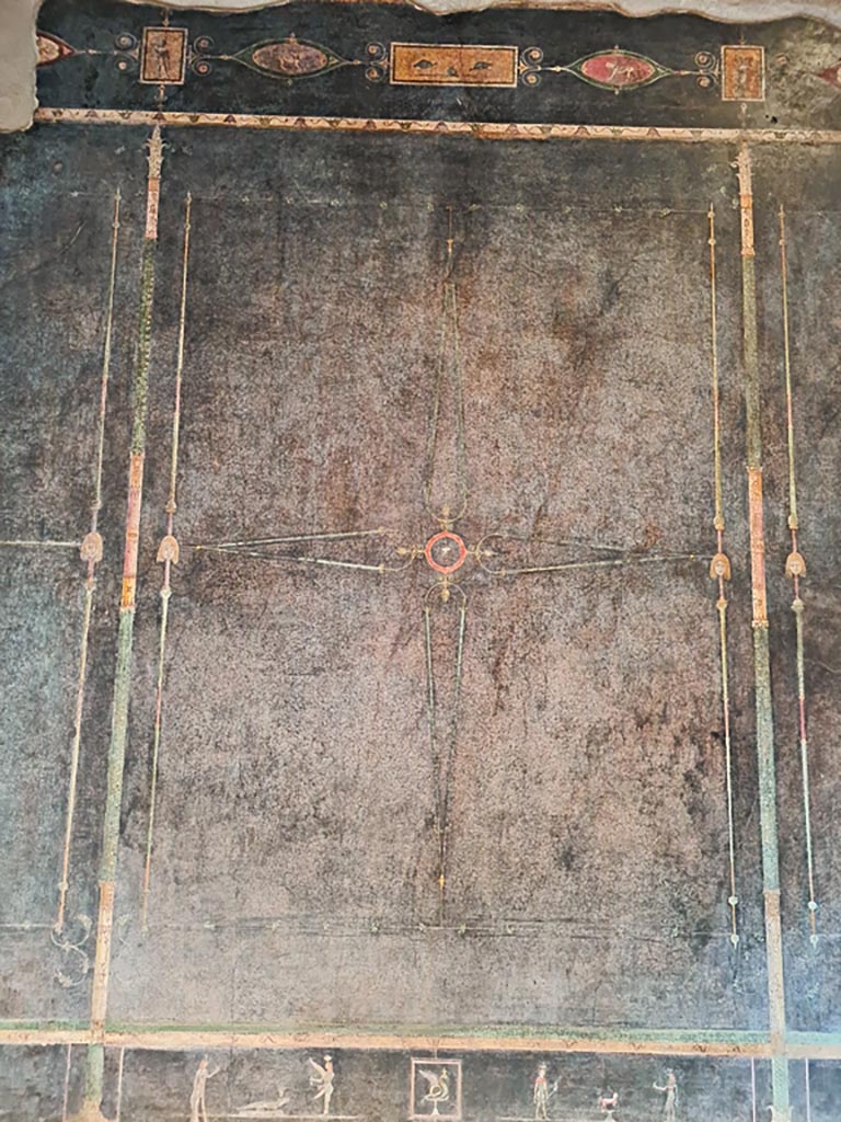 Villa of Mysteries, Pompeii. November 2023.
Room 2, tablinum, centre of north wall. Photo courtesy of Giuseppe Ciaramella.