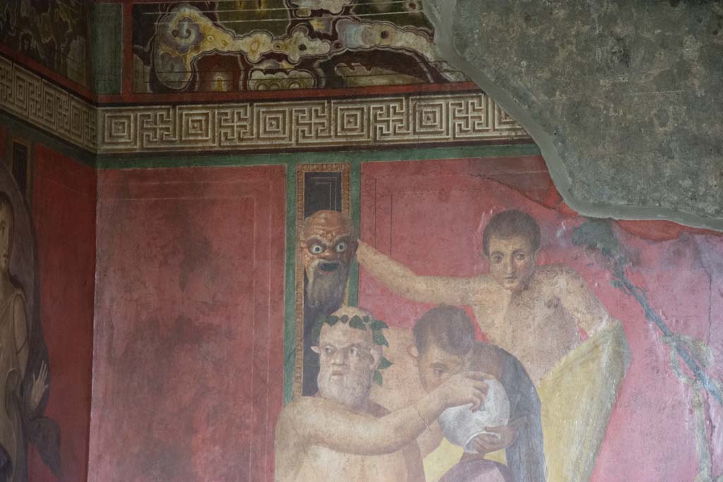 Villa of Mysteries, Pompeii. March 2019. Room 5, detail from upper east wall in north-east corner. 
Foto Annette Haug, ERC Grant 681269 DÉCOR.