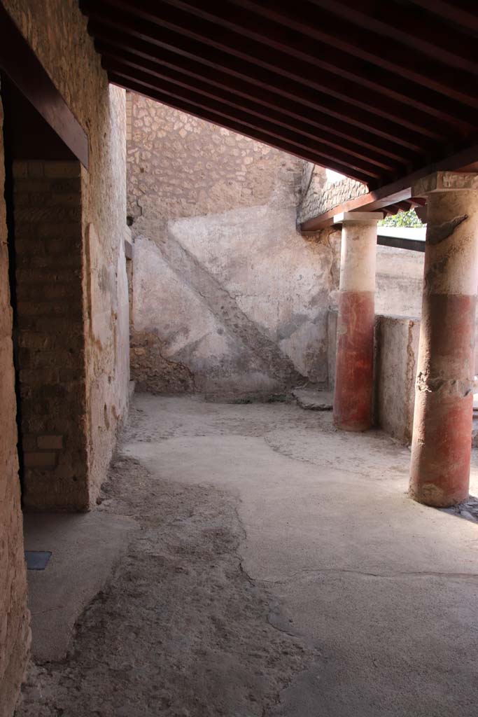 Villa Regina, Boscoreale. September 2021. 
Portico VII, looking east on north portico, with doorways to rooms IV and VIII, on the left. 
Photo courtesy of Klaus Heese.