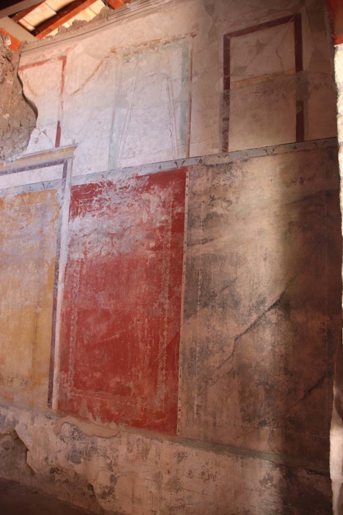 Villa Regina, Boscoreale. September 2021. 
Room IV, looking towards east wall from entrance doorway and south-east corner.  
Photo courtesy of Klaus Heese.