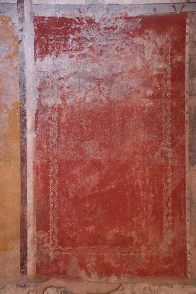 Villa Regina, Boscoreale. September 2021. 
Room IV, detail of second panel near to south-east corner of east wall. Photo courtesy of Klaus Heese.