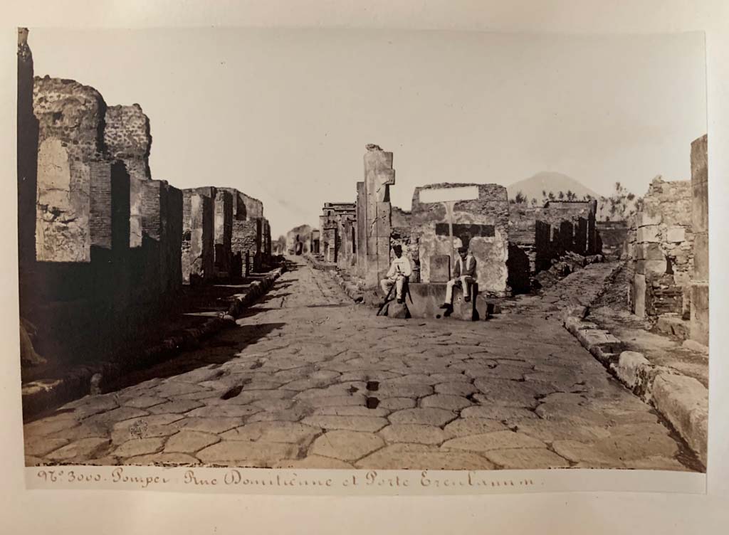 Via Consolare (on left) and Vicolo di Narciso (on right). Looking north. Titled Rue Domitienne et Porte Erculanum.
From an Album by M. Amodio no. 3000, c.1880, entitled “Pompei, destroyed on 23 November 79, discovered in 1748”. 
Photo courtesy of Rick Bauer.