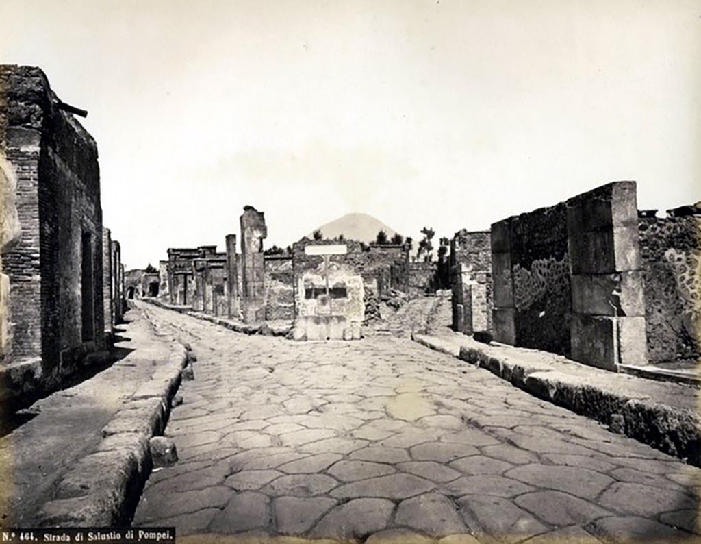 Via Consolare, Pompeii (also known as Strada di Sallustio on the photo). Looking north.
Photograph No. 464, by Roberto Rive (18..-1889).  Public domain, via Wikimedia Commons