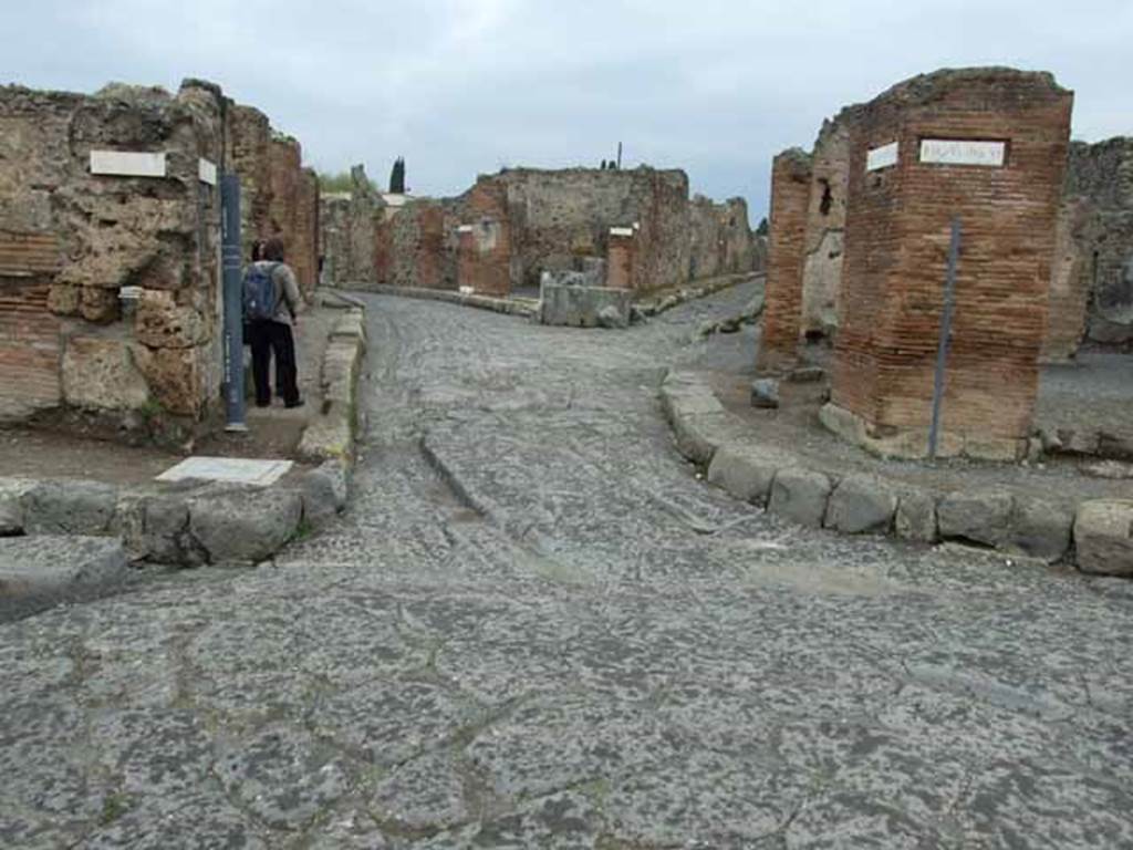 Via Consolare. May 2010. Looking north from Via delle Terme. The junction on the right side of the fountain is the south end of Vicolo di Modesto.