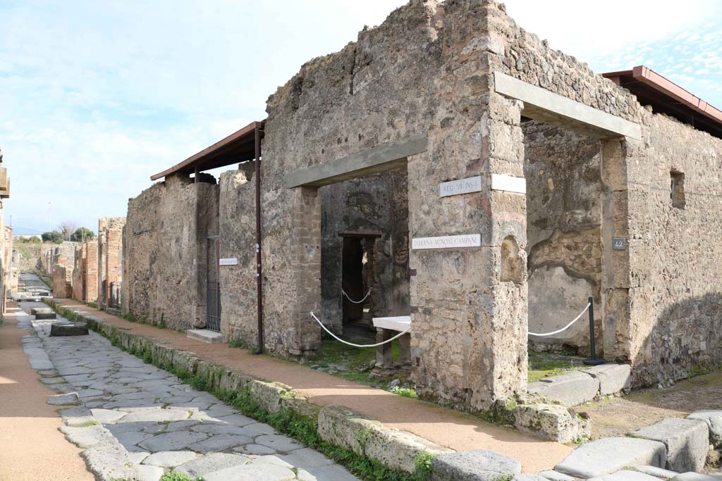 Via degli Augustali, Pompeii. December 2018. 
Looking east from near junction with Vicolo del Lupanare, on right. Photo courtesy of Aude Durand.