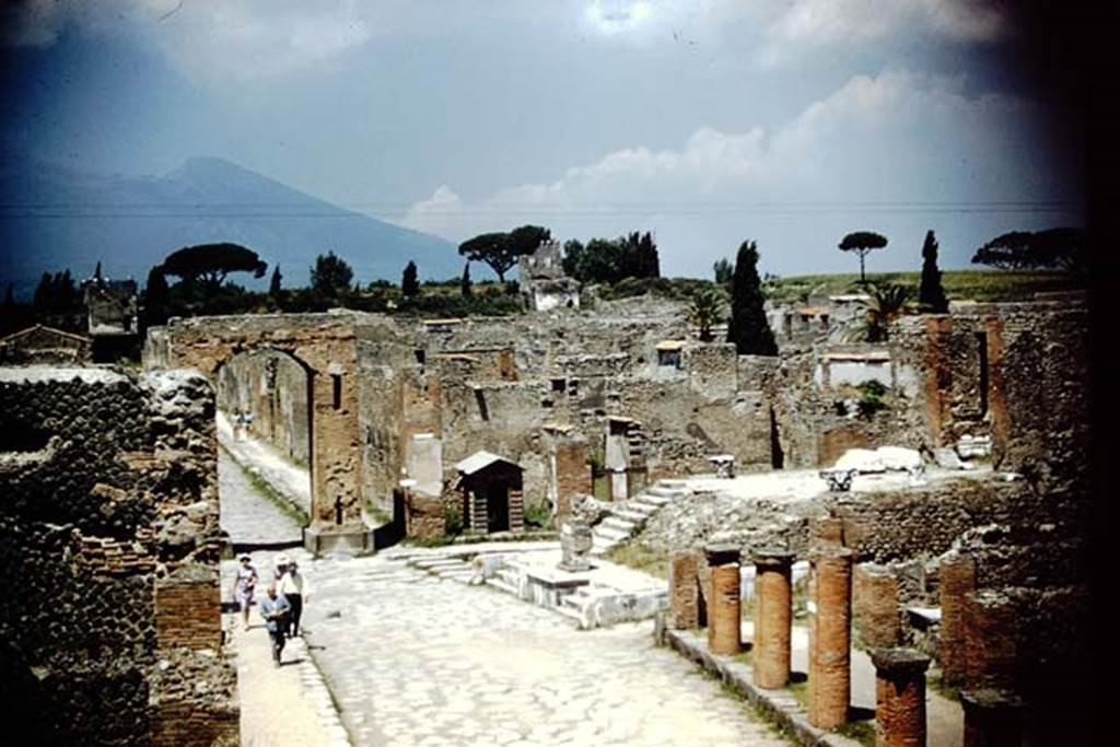 Via del Foro, Pompeii. 1959. Looking north towards arch at beginning of Via di Mercurio.
Photo by Stanley A. Jashemski.
Source: The Wilhelmina and Stanley A. Jashemski archive in the University of Maryland Library, Special Collections (See collection page) and made available under the Creative Commons Attribution-Non Commercial License v.4. See Licence and use details.
J59f0091