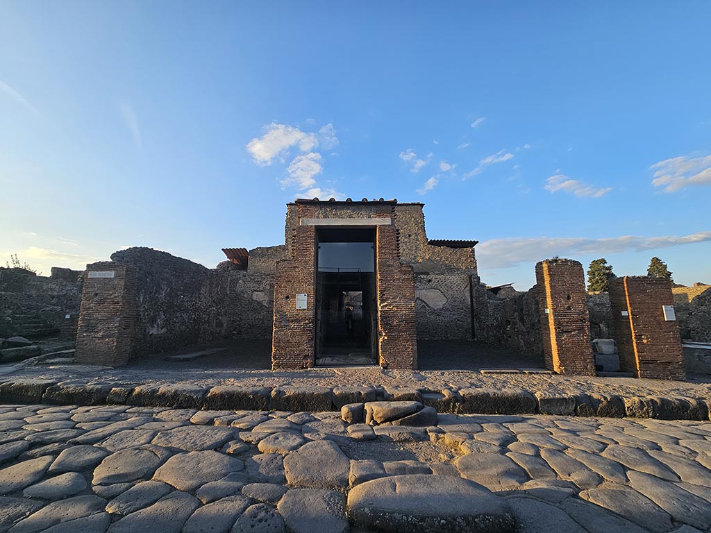 Via delle Terme, north side, Pompeii. November 2024. 
Vicolo della Fullonica, on left, then VI.8.4, VI.8.5 in centre, VI.8.6, 7 and 8, on right. Photo courtesy of Annette Haug.