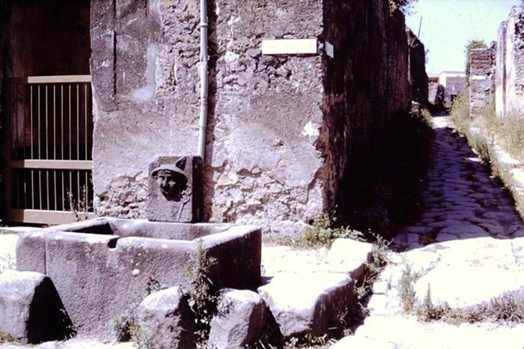Via di Mercurio, Pompeii. 1968. Looking west from crossroads with Vicolo di Mercurio between VI.8 and VI.7.  Photo by Stanley A. Jashemski.
Source: The Wilhelmina and Stanley A. Jashemski archive in the University of Maryland Library, Special Collections (See collection page) and made available under the Creative Commons Attribution-Non Commercial License v.4. See Licence and use details.
J68f0695