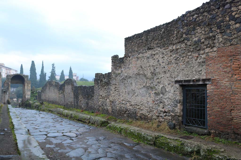 Via di Nocera, west side. December 2018. 
Looking south-west from I.20.1, on right, towards Porta Nocera.  Photo courtesy of Aude Durand.