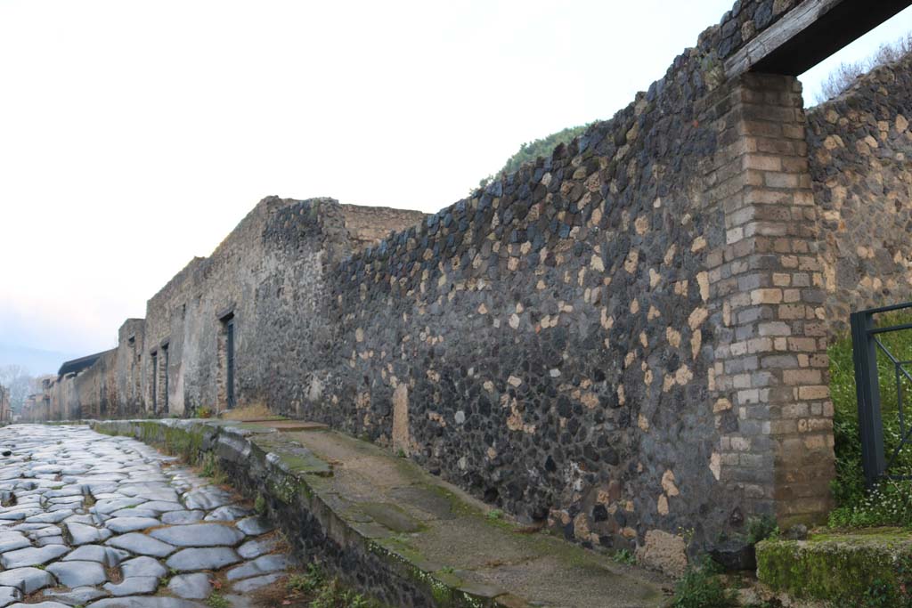 Via di Nocera, east side. December 2018. 
Looking north along east side of Via di Nocera, from near Porta Nocera. Photo courtesy of Aude Durand.