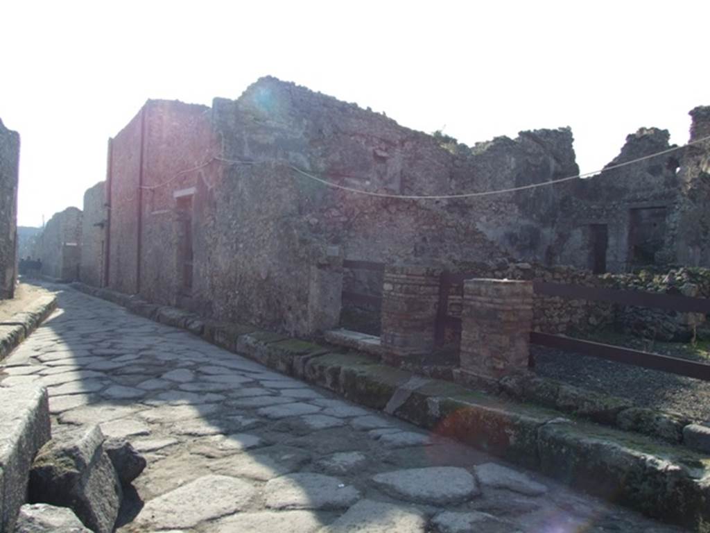 Vicolo della Maschera, west side, December 2007. Looking south from VII.10.10.