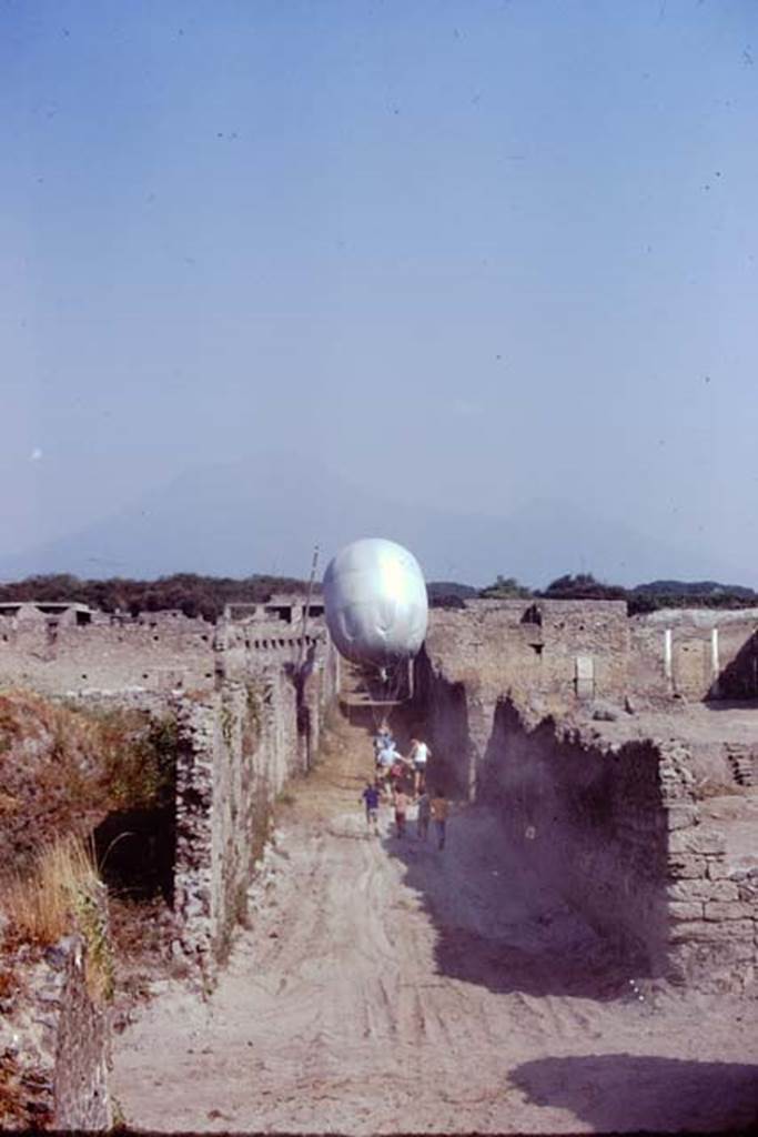 Vicolo della Nave Europa, Pompeii. 1974. Looking north between I.16 and I.15. 
Photo by Stanley A. Jashemski.   
Source: The Wilhelmina and Stanley A. Jashemski archive in the University of Maryland Library, Special Collections (See collection page) and made available under the Creative Commons Attribution-Non Commercial License v.4. See Licence and use details. J74f0381
