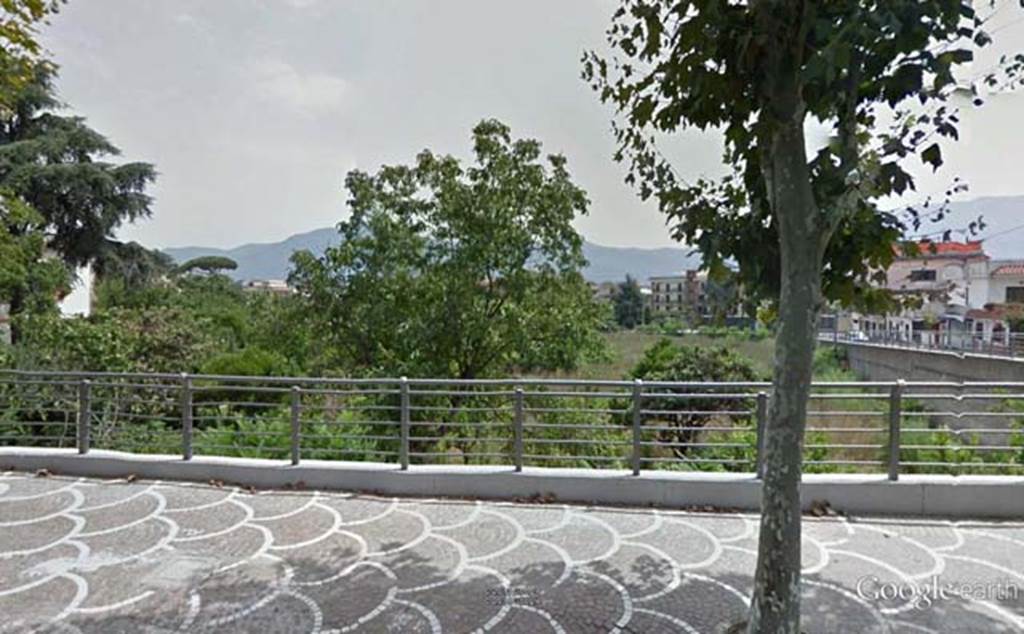 Pompeii Tombs at Fondo Santilli. 2012. Looking south across area where tombs were found. 
Photo © courtesy of Google Earth.