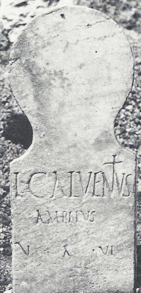 FPSB Pompeii. Marble columella of Lucius Calventius Amplius.
This is in south-west corner of tomb area and has the inscription
L CALVENTIVS
AMPLIVS
V A VI
According to D’Ambrosio and De Caro, this expands to
L(ucius) Calventius
Amplius
V(ixit) a(nnis) VI
See D’Ambrosio A. and De Caro S., 1988. Römische Gräberstraßen. München: C. H. Beck. p. 217.