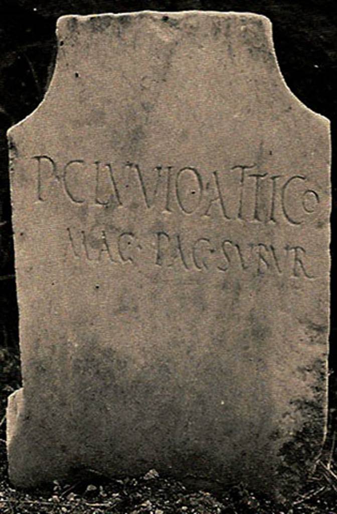 FPSG Pompeii. Marble columella of Publius Cluvius Atticus, with inscription
P CLVVIO ATTICO
MAG PAG SVBVR
According to D’Ambrosio and De Caro, this expands to
P(ublio) Cluvio Attico
Mag(istro) pag(i) subur(bani)
See D’Ambrosio A. and De Caro S., 1988. Römische Gräberstraßen. München: C.H.Beck. p. 225.