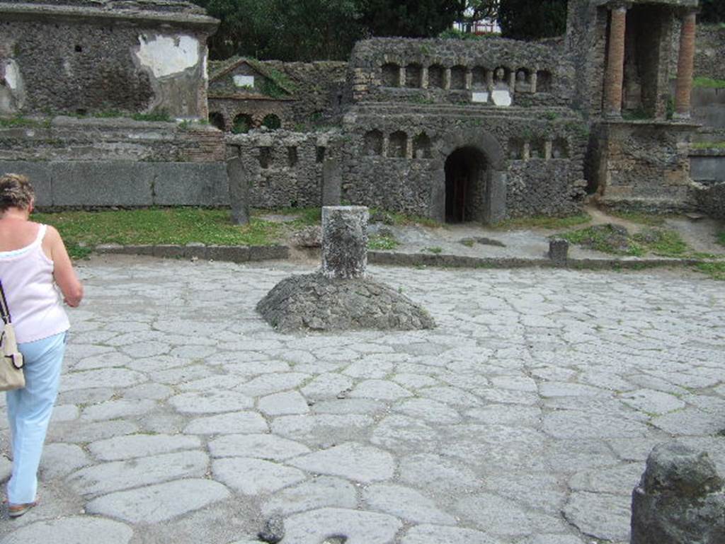 Pompeii Porta Nocera. May 2006. North side of Cippus of Titus Suedius Clemens.