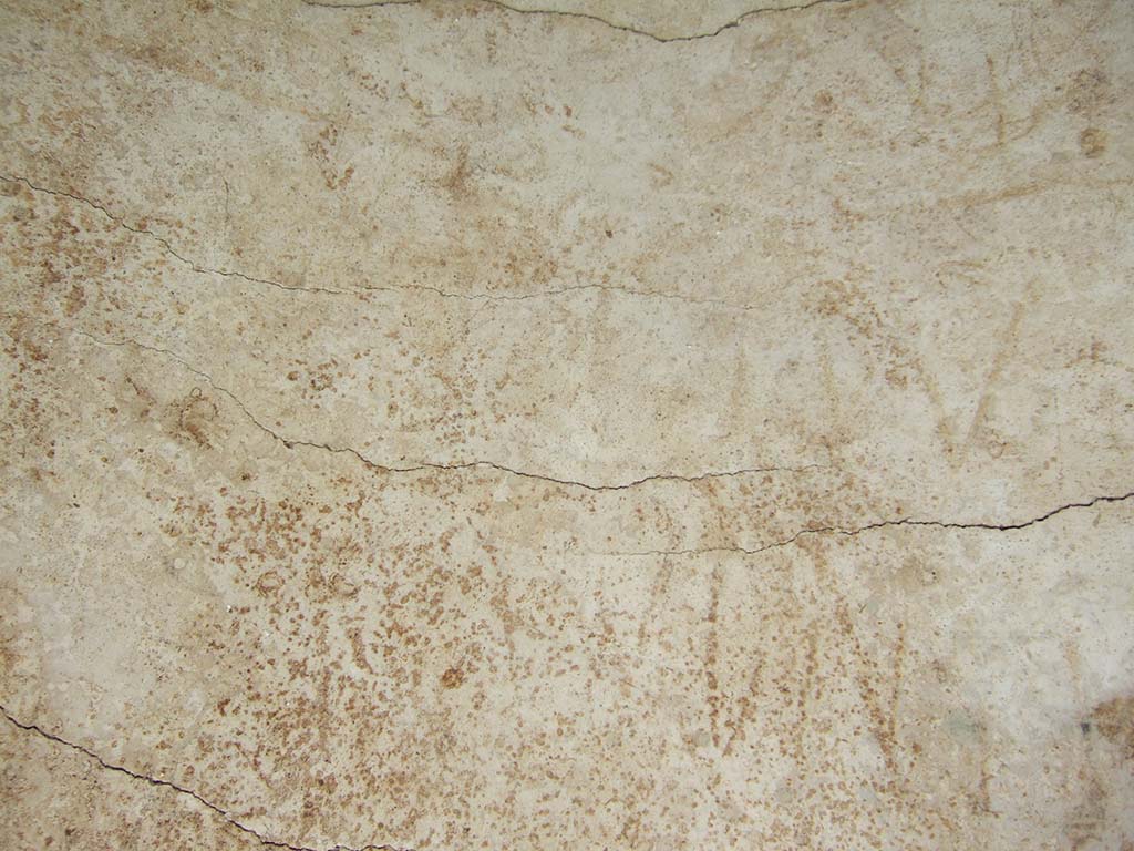Pompeii Porta Nocera. May 2006. Tomb 6EN, electoral inscriptions were found on the east wall of the niche arch.