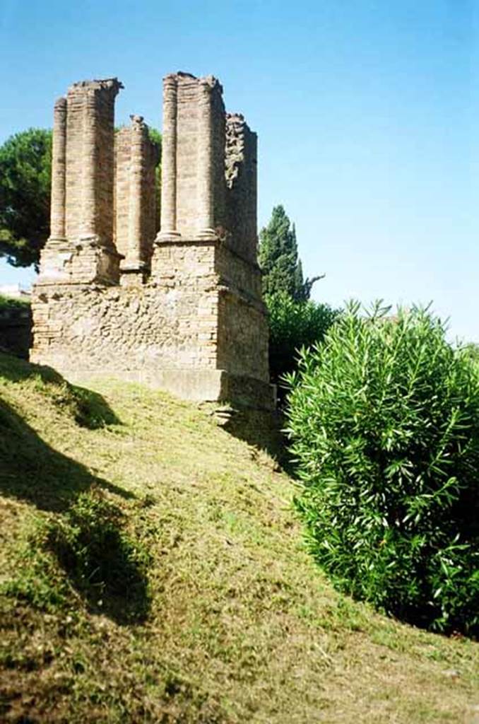 Pompeii Porta Nocera. Tomb 20EN, looking south-west from the rear. July 2010. Photo courtesy of Rick Bauer.
