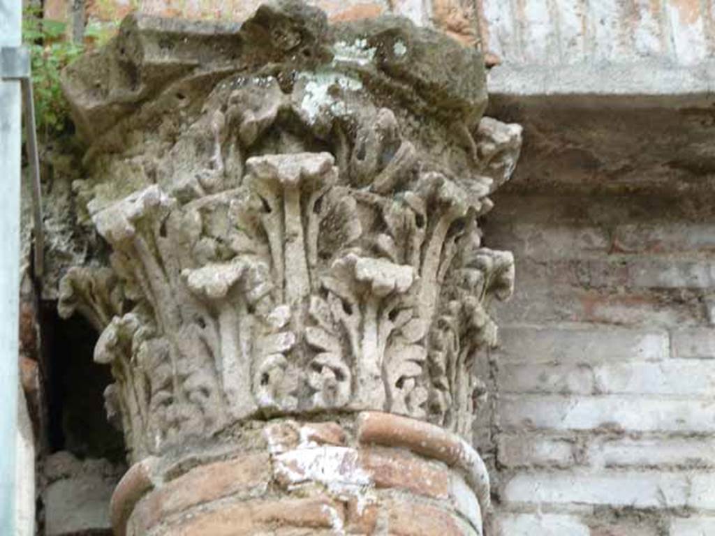 Pompeii Porta Nocera. Tomb 17ES. May 2010. Capital on east side of entrance doorway.