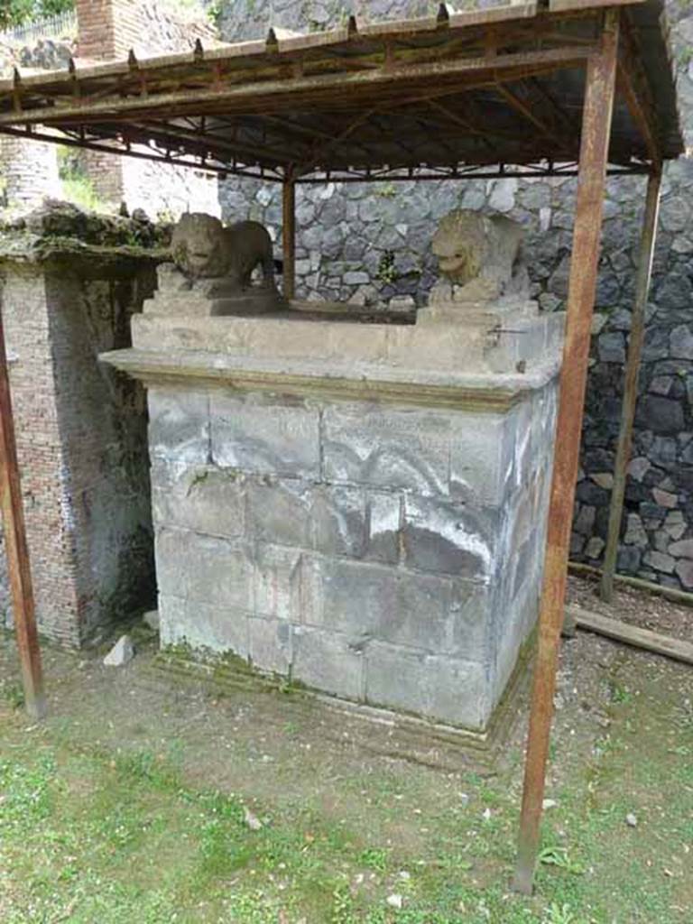 Pompeii Porta Nocera. Tomb 31OS. May 2010. Tomb of the Stronnii.
