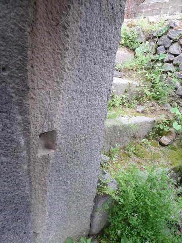 Pompeii Porta Nocera Tomb 11OS. May 2010.
Door surround on east side of doorway.