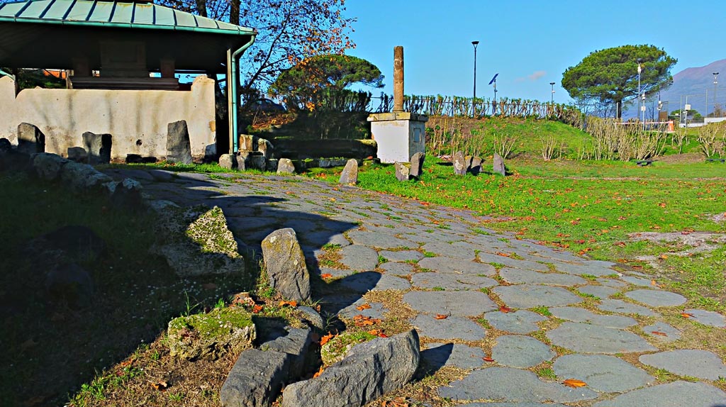 Vesuvian Gate tombs, Pompeii. December 2019. 
Looking west towards tomb VGL, tomb of Septumia, daughter of Lucius. Photo courtesy of Giuseppe Ciaramella.