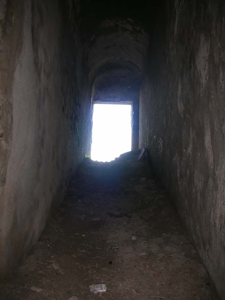 Tower X, Pompeii. May 2010. Looking east from arched doorway. Photo courtesy of Ivo van der Graaff.