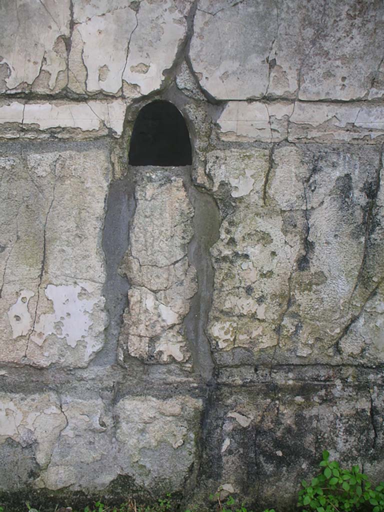 Tower VIII, Pompeii. May 2010. 
Looking towards north side of Tower with modified arrow slit in centre. Photo courtesy of Ivo van der Graaff.