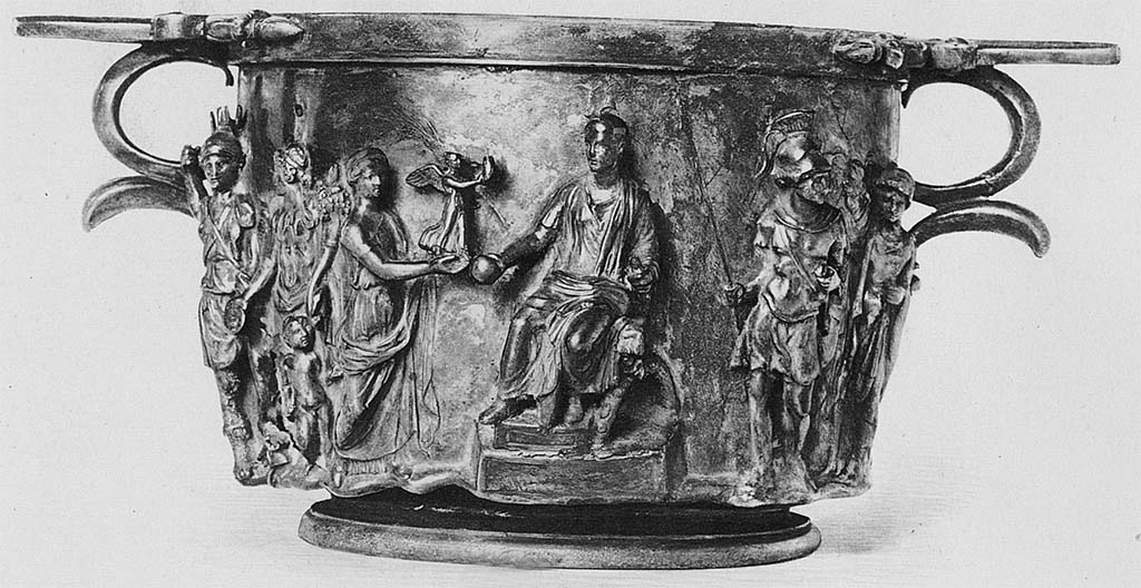 Villa della Pisanella, Boscoreale. 1901. Silver skyphos, Augustus and the barbarians. State when found. Side 2.
According to De Villefosse in 1901 this was in the Cabinet du Baron Edmond de Rothschild.
Skyphos argenté, Auguste et les barbares. État lorsqu'il est trouvé. Côté 2. 
Selon De Villefosse en 1901, cela a été conservé dans le cabinet du Baron Edmond de Rothschild.
Voir/See De Villefosse H., 1899. L'argenterie et bijoux d'or du trésor de Boscoreale description des pièces conservées au Musée du Louvre: Monuments et Memories 5 1899 with supplement 1902, pl. XXXI.