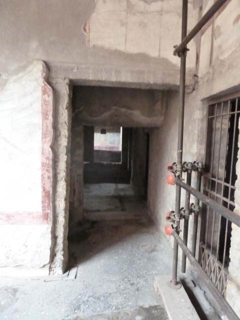 Oplontis, September 2015. Room 1, doorway in south-east corner of room 4. On the right is the doorway to room 22.