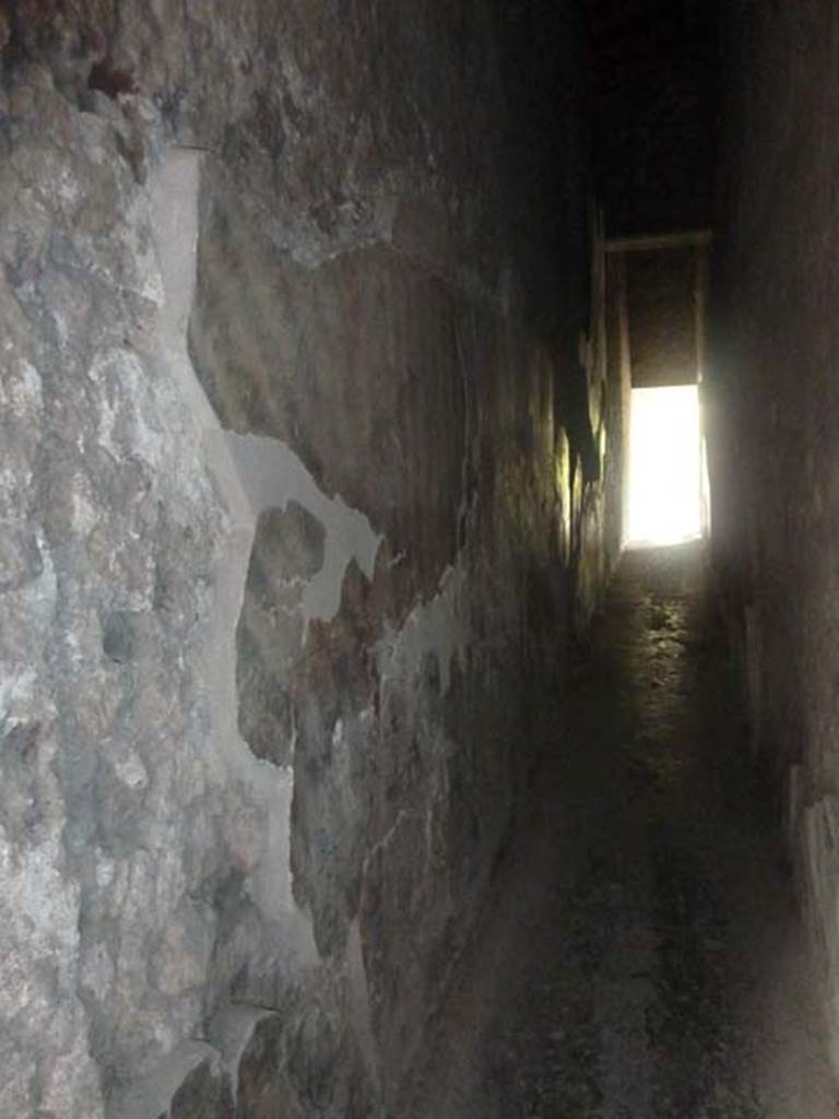 Oplontis, September 2015. West wall of corridor 3 leading to east portico 34.