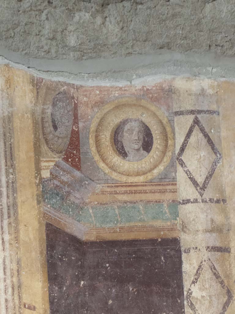 Oplontis Villa of Poppea, September 2017. Room 5, detail from south end of west wall. 
Foto Annette Haug, ERC Grant 681269 DÉCOR.