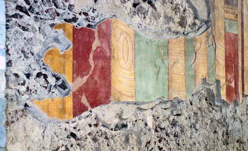 Oplontis, Villa of Poppea, October 2001. Room 5, atrium, detail from painted east wall at north end.  Photo courtesy of Peter Woods
