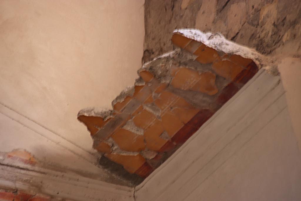 Oplontis Villa of Poppea, October 2022. 
Room 8, detail of remaining vaulted ceiling on south wall in south-east corner. Photo courtesy of Klaus Heese.